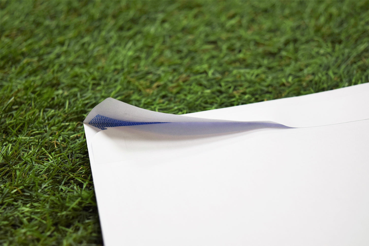 Ben nevis - Full range of economy white envelopes